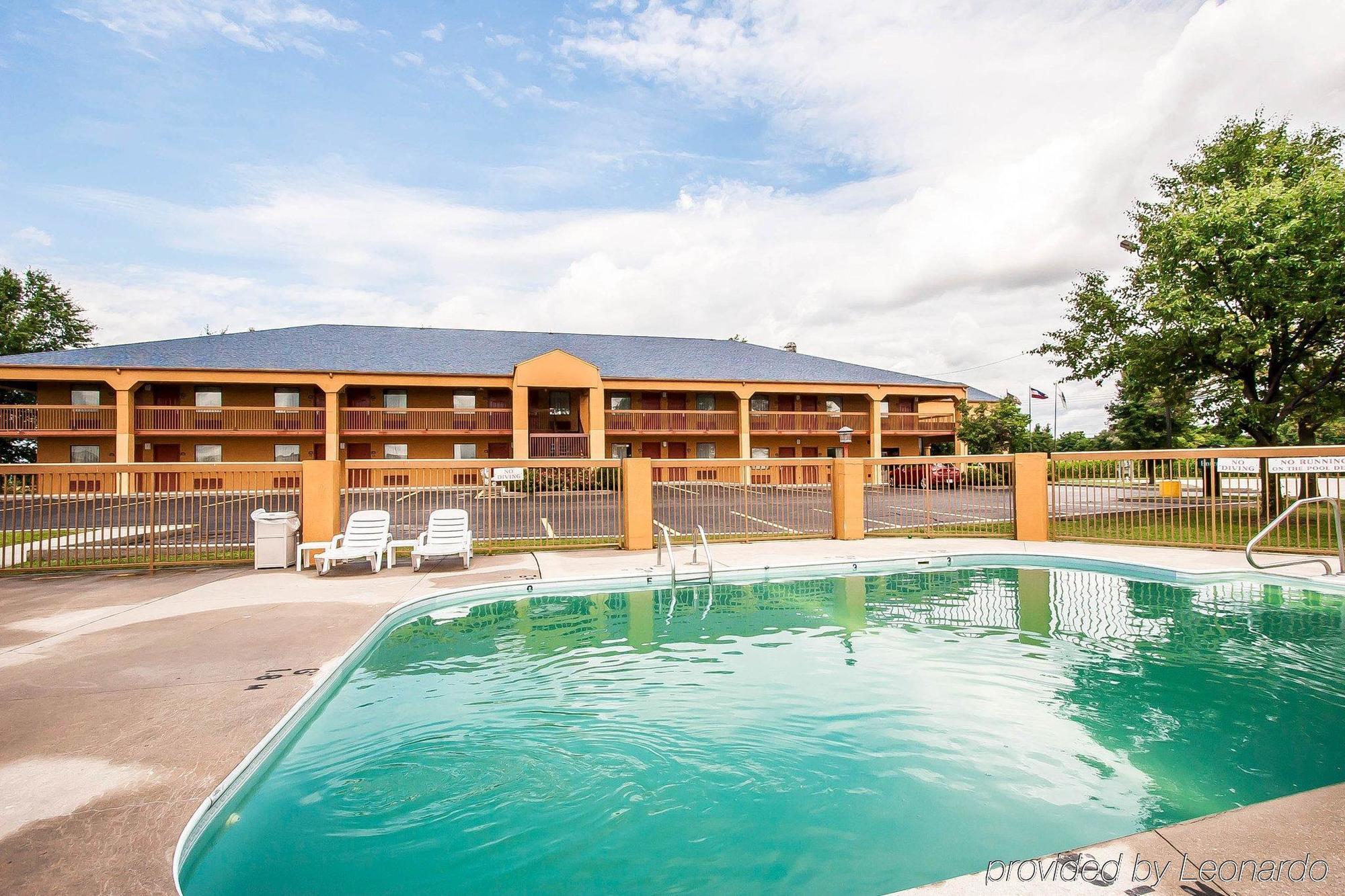 Quality Inn Charleston - Sikeston Exterior foto